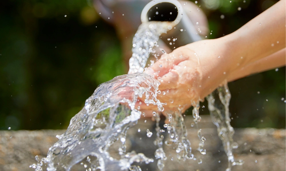 commercial water damage cost